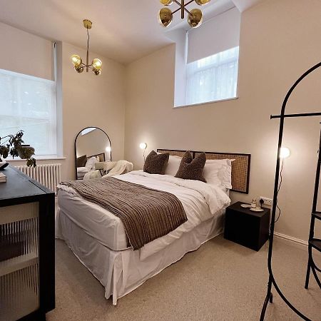 Luxury 2 Bedroom Flat In Central טודמורדן מראה חיצוני תמונה