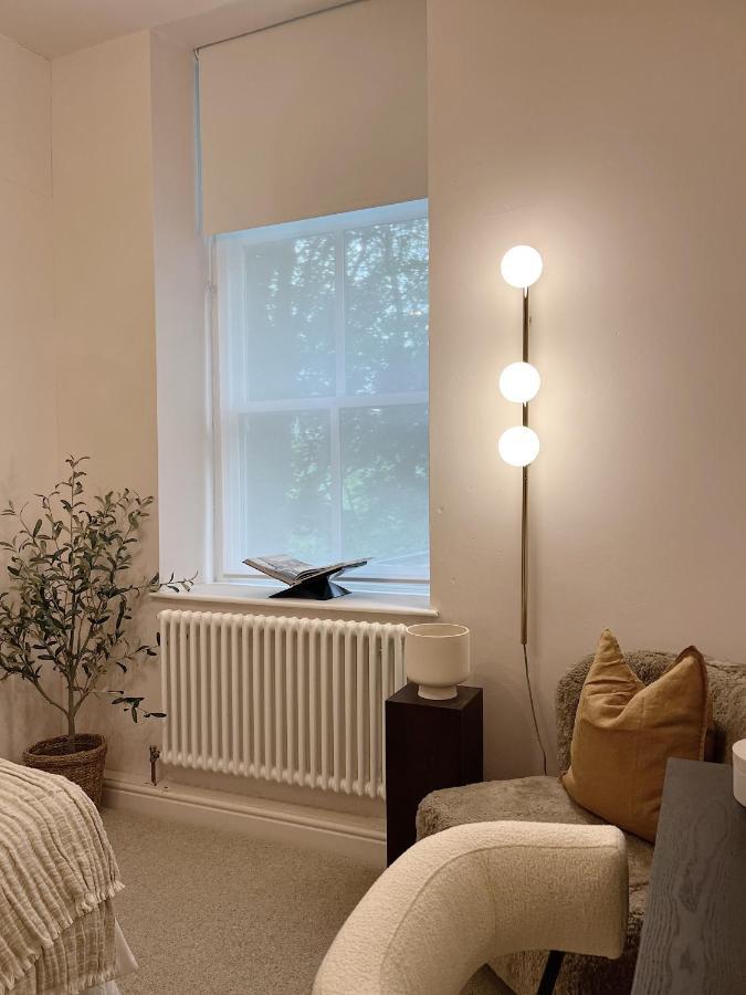 Luxury 2 Bedroom Flat In Central טודמורדן מראה חיצוני תמונה