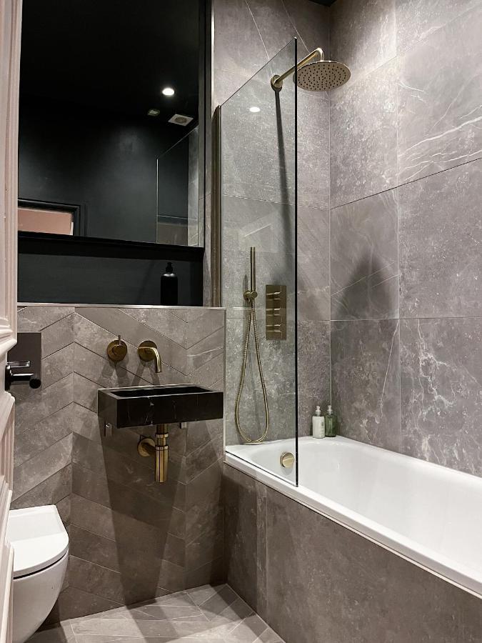 Luxury 2 Bedroom Flat In Central טודמורדן מראה חיצוני תמונה